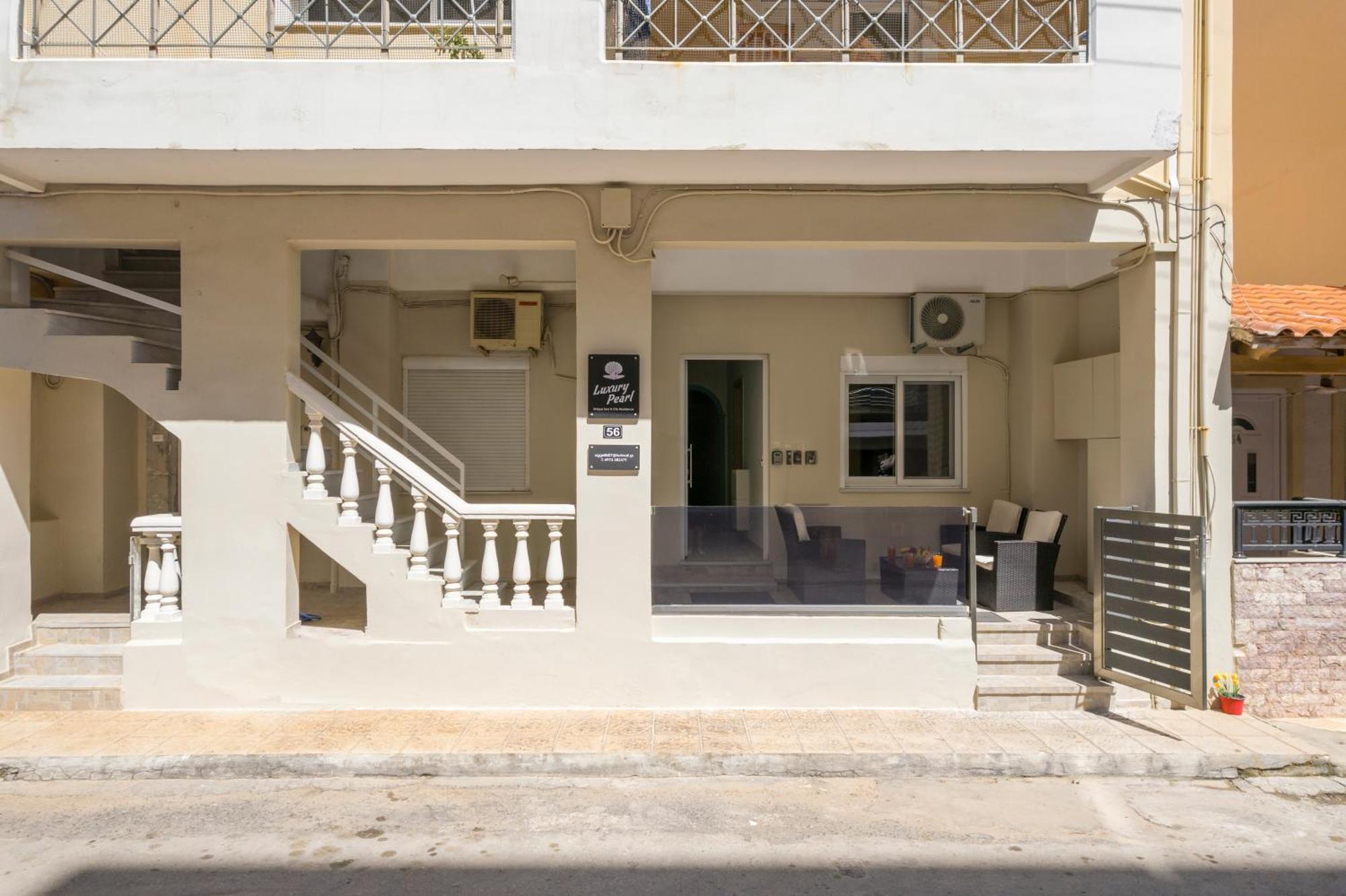 Luxury Pearl, Steps To The Beach Chania  Buitenkant foto